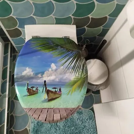 Single Sunny Mini Flat Budapest